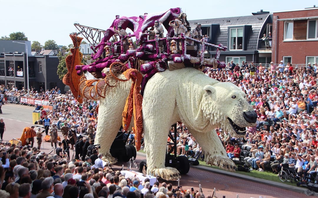 From Dahlias to Dreams: The Heart and History of the Zundert Flower Parade